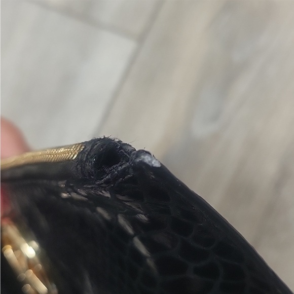 MICHAEL Michael Kors Black Leather Faux Snake Print Clutch - Picture 5 of 8